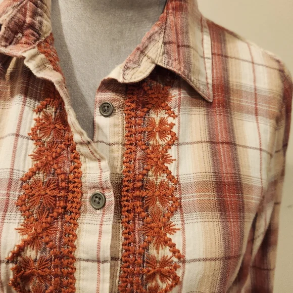 Sundance plaid blouse - Picture 3 of 13